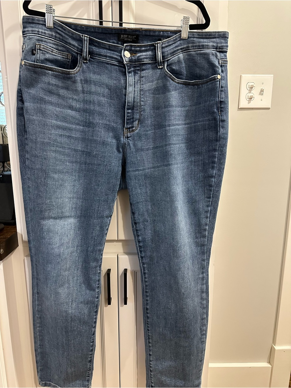 Judy Blue Faded Medium Blue Skinny Jeans